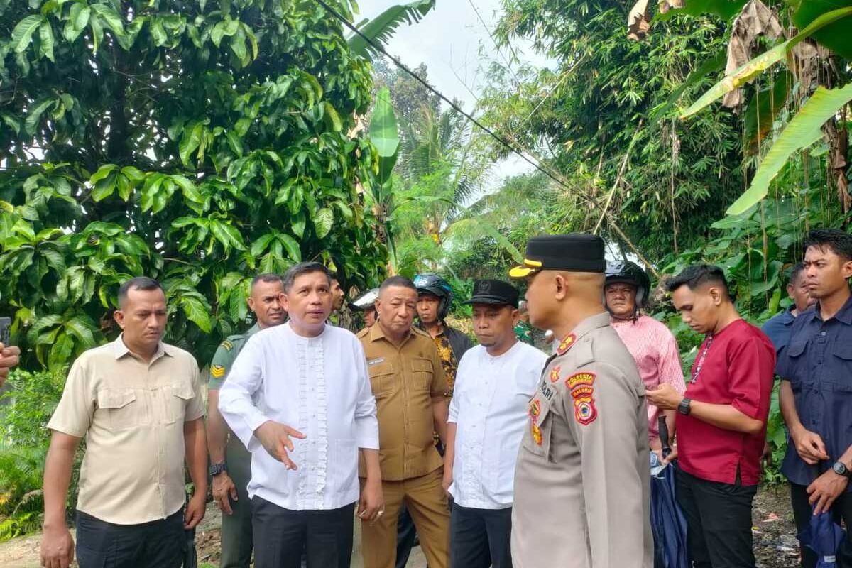 Wali Kota Ambon Janji Perbaiki Rumah Korban Bentrokan, Warga Diimbau Jaga Situasi Kondusif
