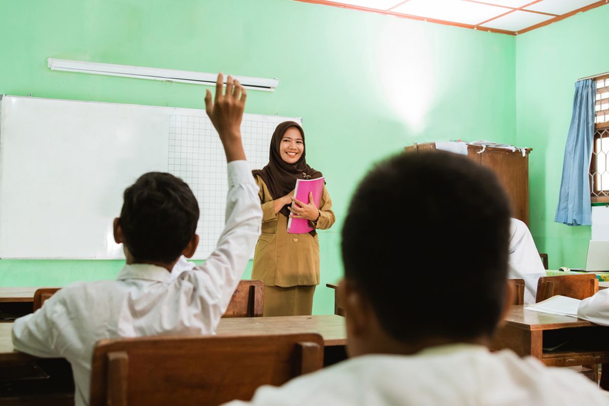 Hari Guru Nasional 2025: Diperingati 25 November, Apakah Termasuk Tanggal Merah?