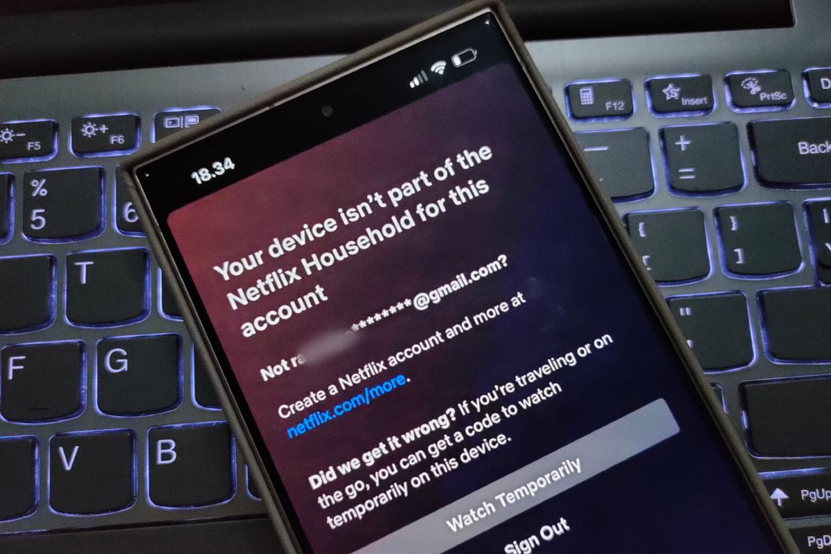 Memahami Notifikasi "Perangkatmu Bukan Bagian dari Rumah dengan Akun Netflix Ini": Aturan Netflix Household dan Dampaknya